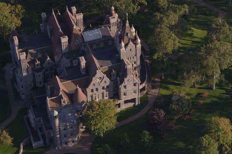 1000 Islands: 10, 20, 30, or 60-Min Scenic Helicopter Tour - The 30-minute Two Castle tour