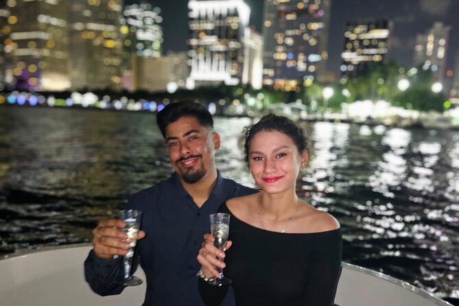 2 hrs Miami Private Boat Tour with Cooler, Ice, Bluetooth Stereo - A private party with your own music