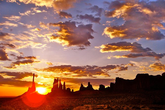 3 Hour Monument Valley Tour - Hogan sites and the cultural side of the tour