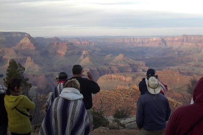 3 Hour Off-Road Sunset Safari to Grand Canyon with Entrance Gate Detour - A guide can make or break the three hours