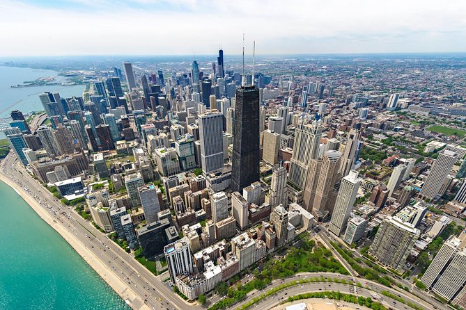 360 CHICAGO Observation Deck Admission - A bird’s-eye view from Michigan Avenue