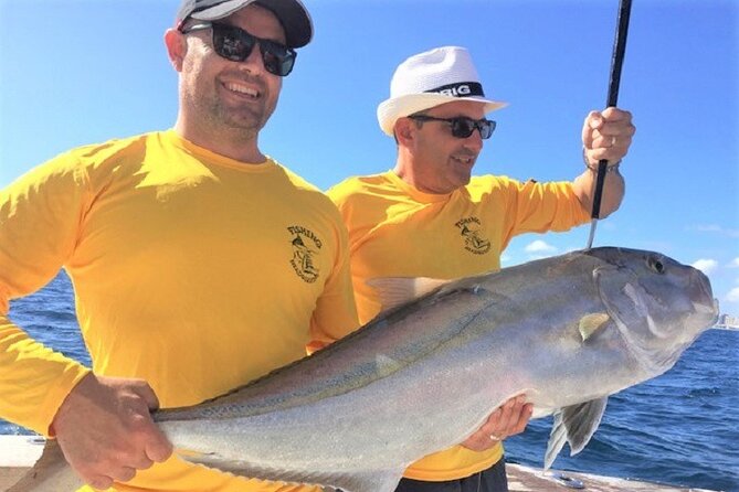 4-Hour Day or Night-Time Reef Bottom Fishing Charter in Fort Lauderdale - Choosing between a day trip and a night trip