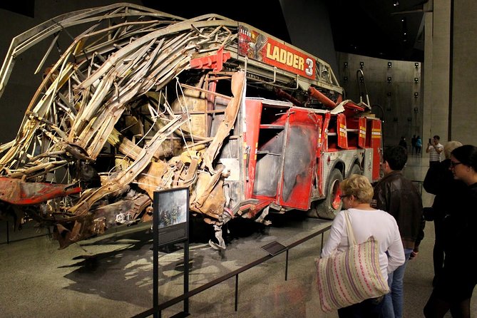 9/11 Memorial, Ground Zero Tour with Optional 9/11 Museum Ticket - Timing, walking, and what to wear