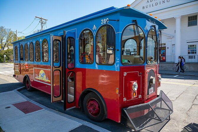 90-Min Narrated Trolley Tour of Lexington and Concord, MA - Key points to know before you go