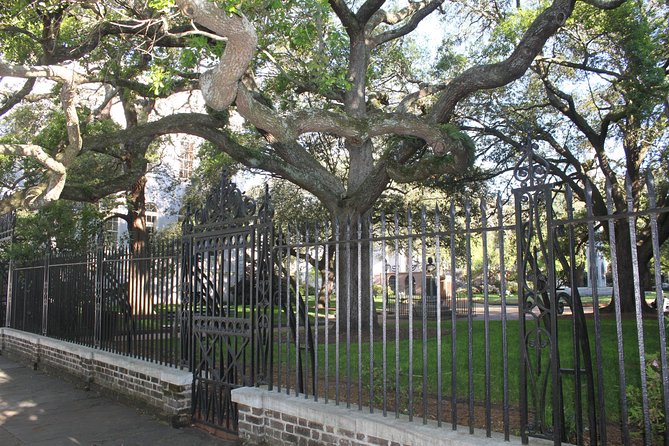 90-Minute Charleston City Sightseeing Bus Tour - The market and more than 100 points of interest