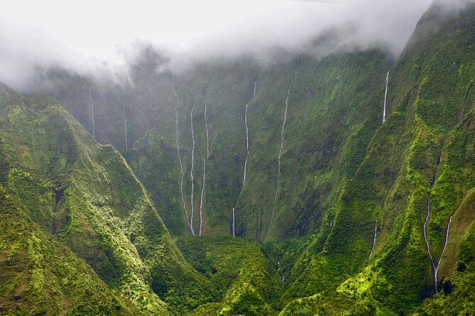 Air Kauai: DOORS-OFF Helicopter Adventure - From Lihue into Kauai’s wettest country