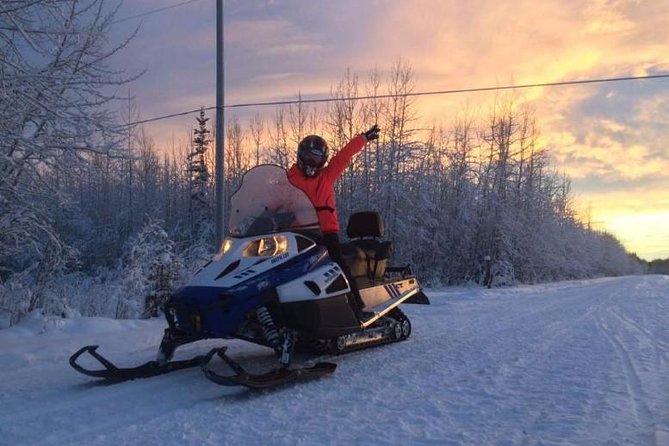 Alaska Snowmobile Adventure Tour - What to wear for a one-hour winter ride