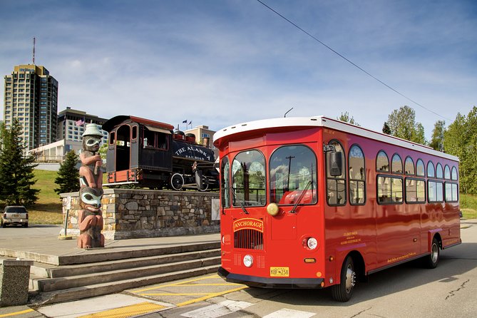Anchorage Trolley Tour - Earthquake Park and the story of 1964