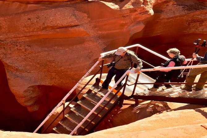 Antelope Canyon and Horseshoe Bend Day Tour from Flagstaff - Cancellation and booking details