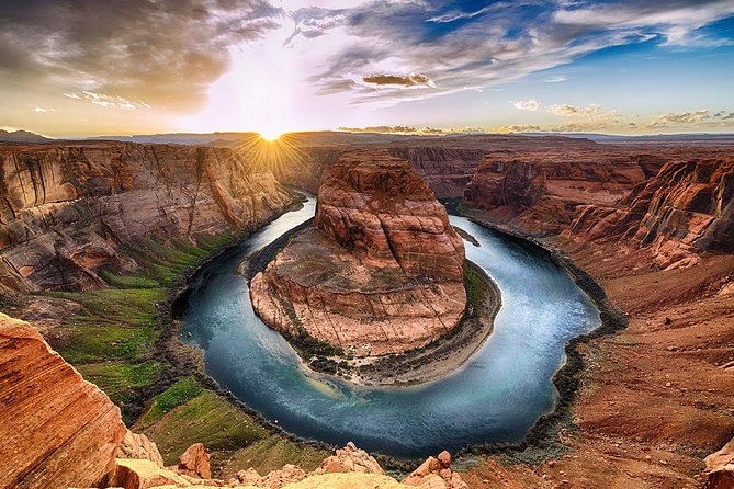 Antelope Canyon and Horseshoe Bend Day Tour from Flagstaff - Horseshoe Bend and the Colorado River