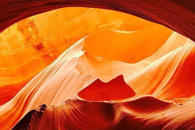 Antelope Canyon & Horseshoe Bend from Vegas, Lunch, Free WiFi - Why the Navajo guide matters