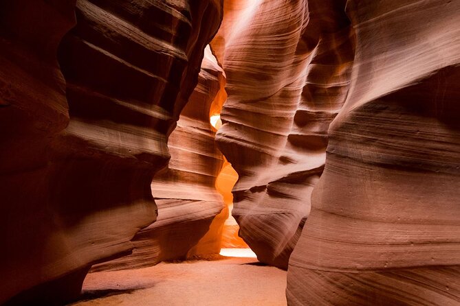 Antelope Canyon & Horseshoe Bend from Vegas, Lunch, Free WiFi - Is $160 a fair price?