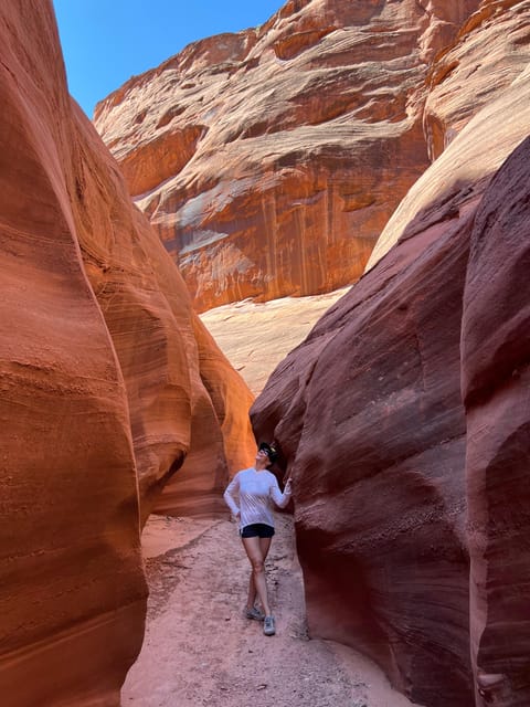 Antelope Canyon Lake Powell: Guided Kayaking & Hike Tour - What to pack for four hours outside