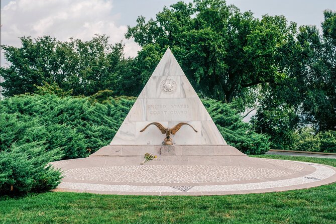 Arlington National Cemetery Walking Tour & Changing of the Guards - The guides and the value of a small group