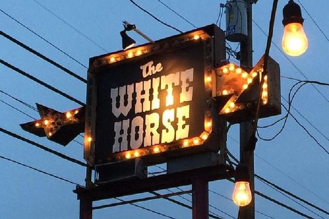 Austin Live Music Crawl - Stop two: a change of genre and pace