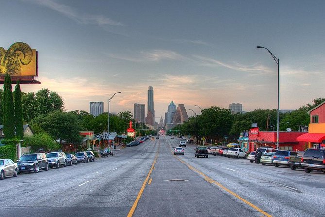 Austin Small Group Morning Walk - Congress Avenue and the Speakeasy building