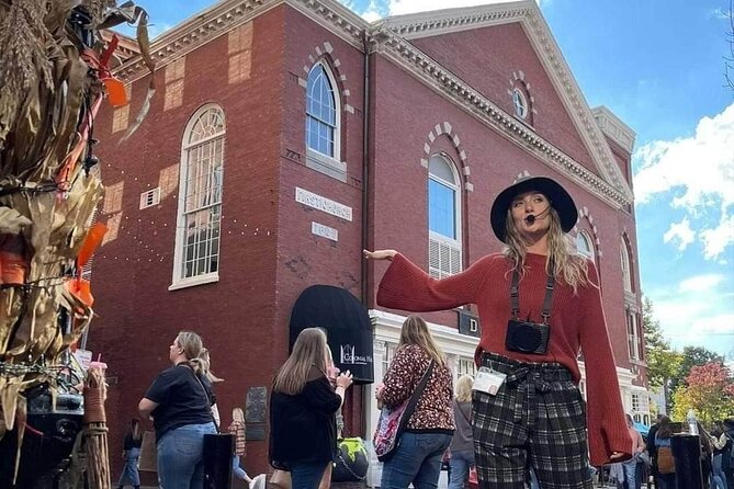 Bewitched Walking Tour of Salem - More than a dozen downtown stops