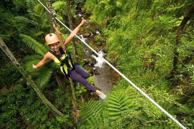 Big Island: 8-Zipline & Suspension Bridge Waterfall Adventure - Rain, clothing, and the pace of the day