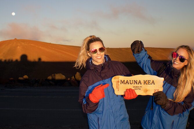 Big Island GOAT Experience: Mauna Kea Summit, Sunset & Stars - Halepōhaku gives you a useful altitude break