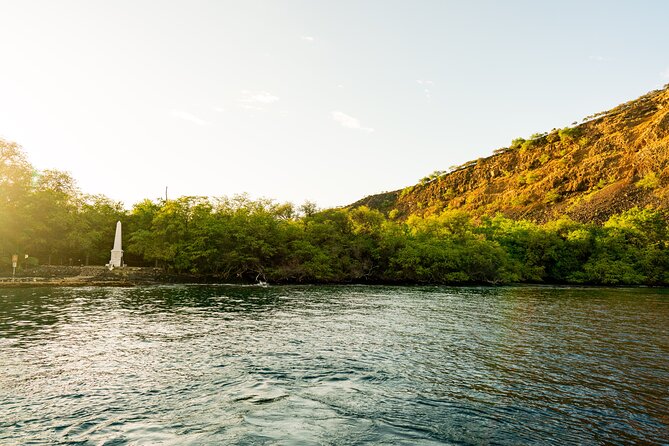 Big Island Historical Dinner Cruise to Kealakekua Bay - What dinner is like on the boat