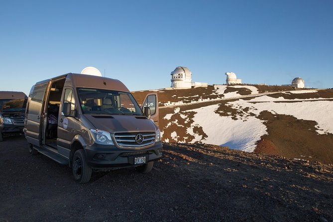 Big Island: Mauna Kea Summit and Stars Small-Group Adventure Tour - Dinner and altitude adjustment at 9,000 feet