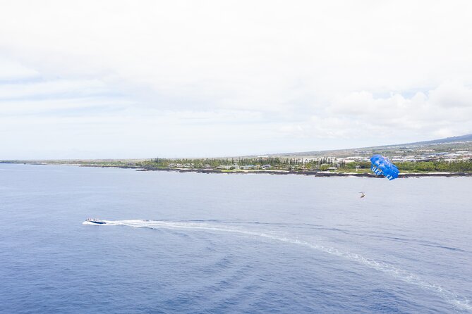 Big Island Parasailing Experience - Why the dry landing makes a difference