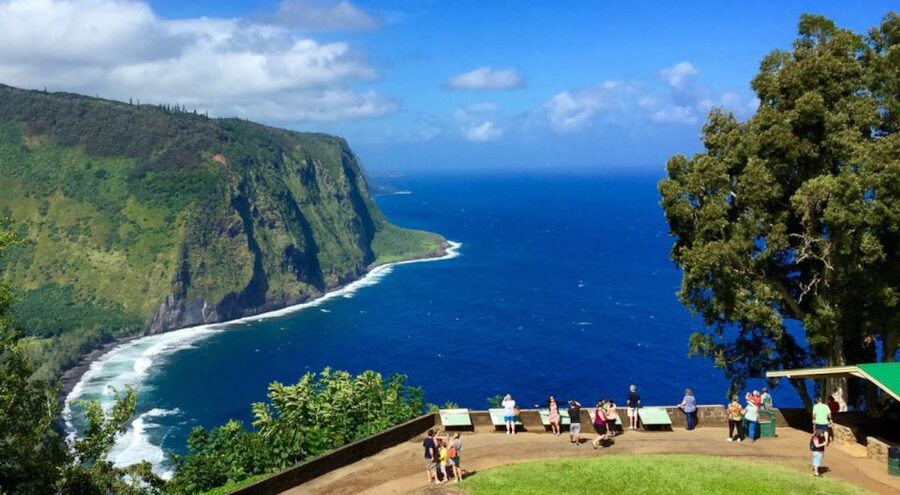Big Island: Volcanoes, Waterfalls, & Coffee Farm Day-Trip - The waterfalls show a greener side of the island