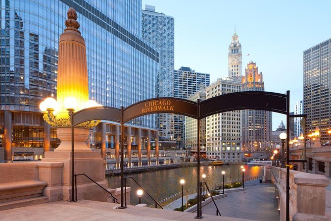 Bikes, Bites & Views: Chicago's Signature Dishes Bike Tour-Adults - Key points to know before booking