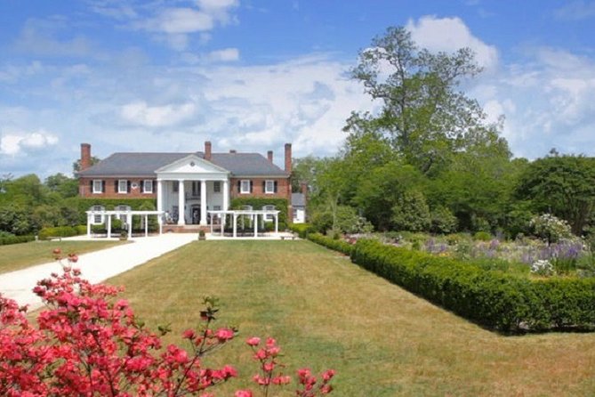 Boone Hall Plantation Admission & Tour with Transportation from Charleston - The Gullah presentation is the tour’s essential stop