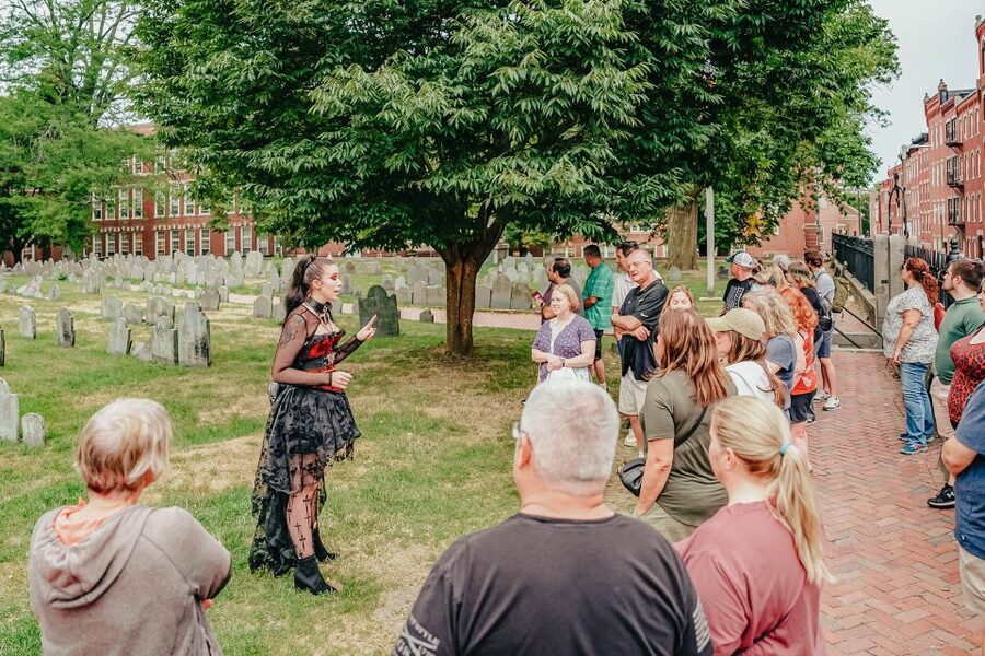Boston: 1.5-Hour Ghosts and Gravestones Tour - Who should book this tour?