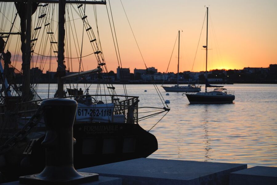 Boston: City Cruises Sunset Skyline Cruise with Commentary - The guides make a major difference
