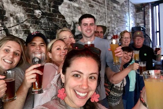 Boston Freedom Trail History Pub Crawl Small-Group Tour - The history works best as a conversation