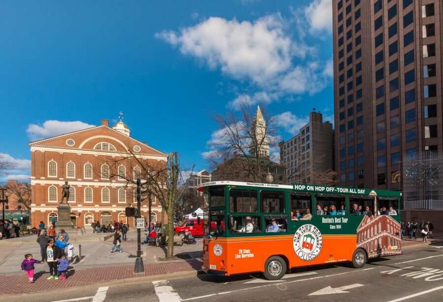 Boston: Hop-on Hop-off Old Town Trolley Tour - Why this trolley works well in Boston