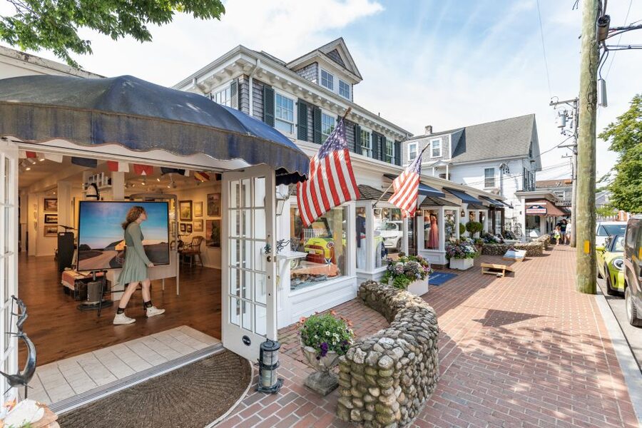 Boston: Martha's Vineyard Day Trip with Optional Island Tour - Six Hours on the Island: Guided or Independent?
