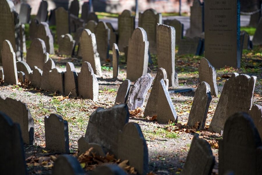 Boston: Official Freedom Trail® Walking Tour - The Site of America’s Oldest Public School