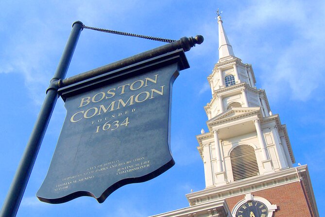 Boston's Freedom Trail: A Revolutionary Walking Tour - Copp’s Hill, Bunker Hill, and USS Constitution
