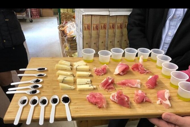 Boston's North End Food and History Walking Tour - Start with the North End, Not Just a Plate of Pasta