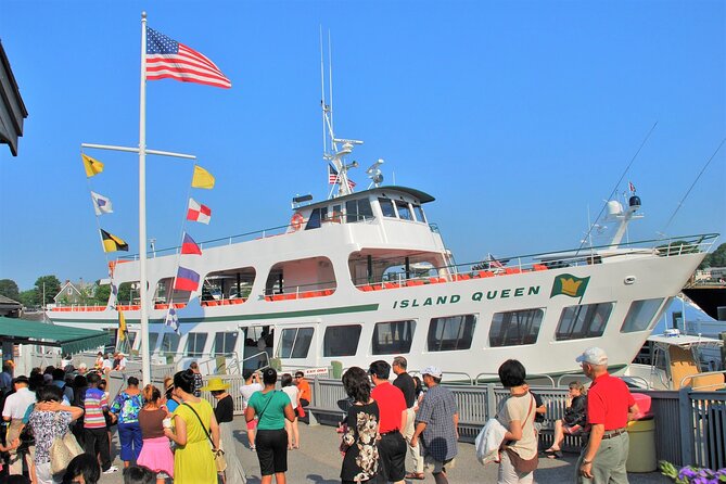 Boston to Martha's Vineyard Day Trip with Optional Island Tour - What the optional three-hour island tour adds