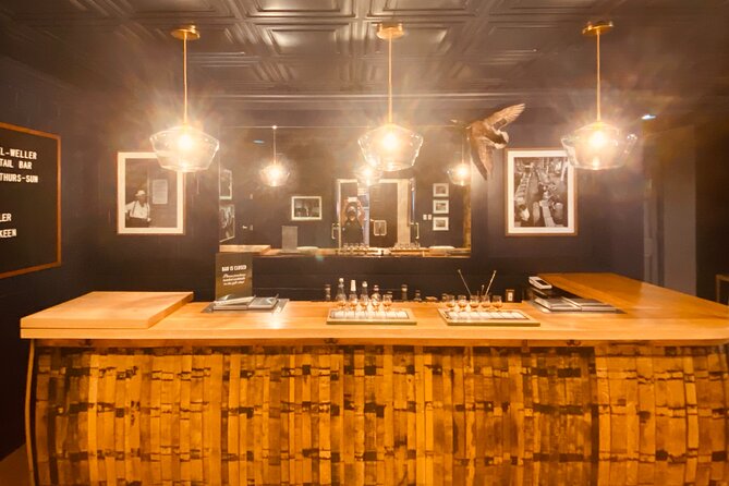 Bourbon Tour (03) : Buffalo Trace, Woodford, Four Roses, Wild Turkey, Other - Jim Beam and the changing stop list