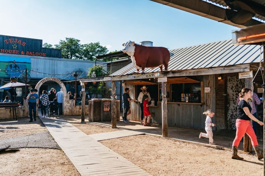 Bulverde: Saturday Night Rodeo General Admission Ticket - Seats, comfort, and what to wear