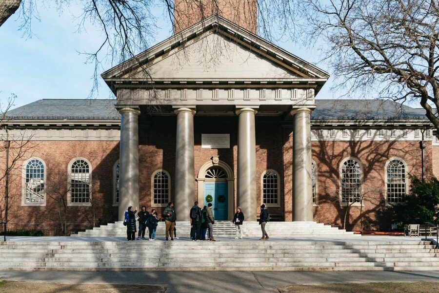 Cambridge: Harvard University Student-Guided Walking Tour - Entering Harvard Yard through Johnston Gate