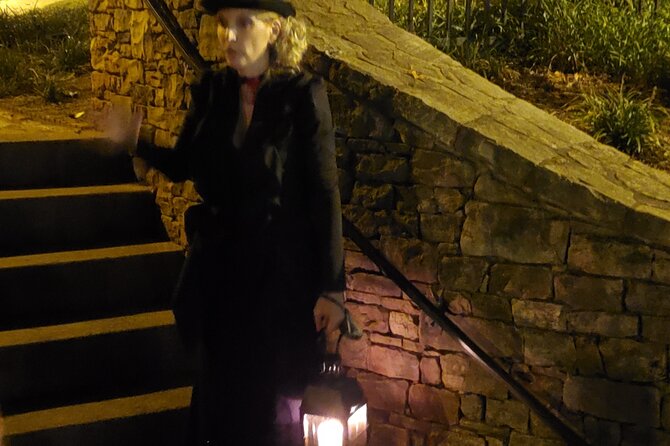 Carolina History and Haunts Charlotte Historical Ghost Walking Tour - Who will enjoy this Charlotte ghost tour?