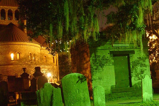 Charleston Ghost & Graveyard Night-Time Guided Walking Tour - Entering the Circular Congregational Church graveyard