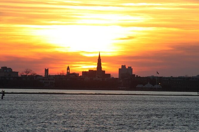 Charleston Harbor Luxury Dinner Cruise with Live Music - A Charleston evening that begins on the Cooper River