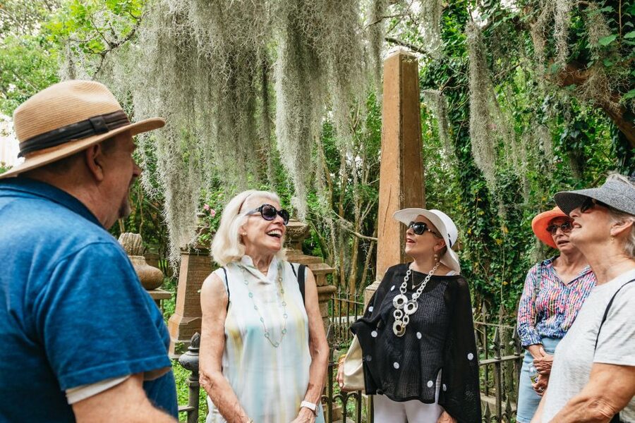 Charleston: Old Walled City Historical Walking Tour - The guide can make or break the experience