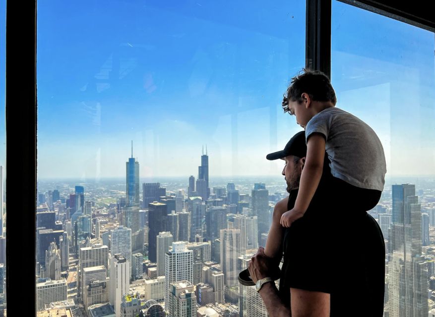 Chicago: 360 Chicago Observation Deck Sip and View Ticket - The included drink at CloudBar