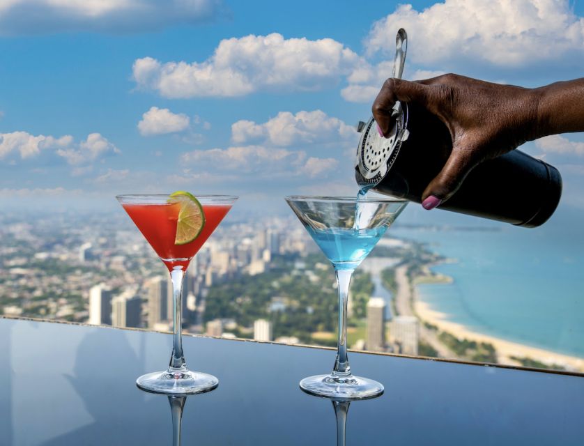 Chicago: 360 Chicago Observation Deck Sip and View Ticket - How to plan the 90-minute visit