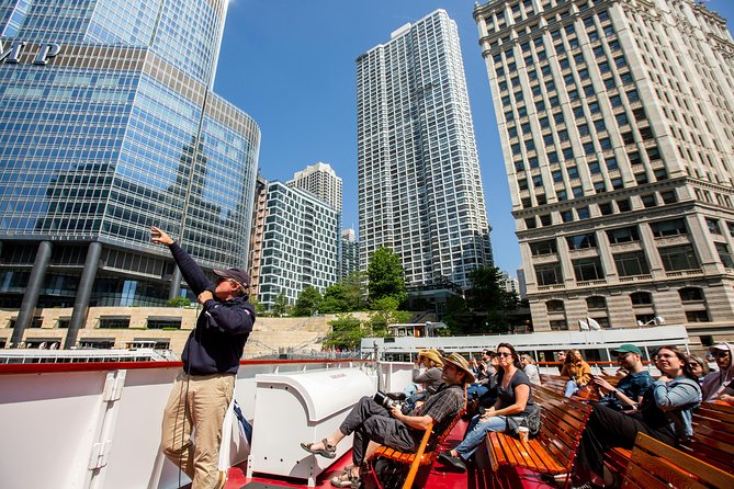 Chicago Architecture River Cruise - Marina City’s famous corncobs