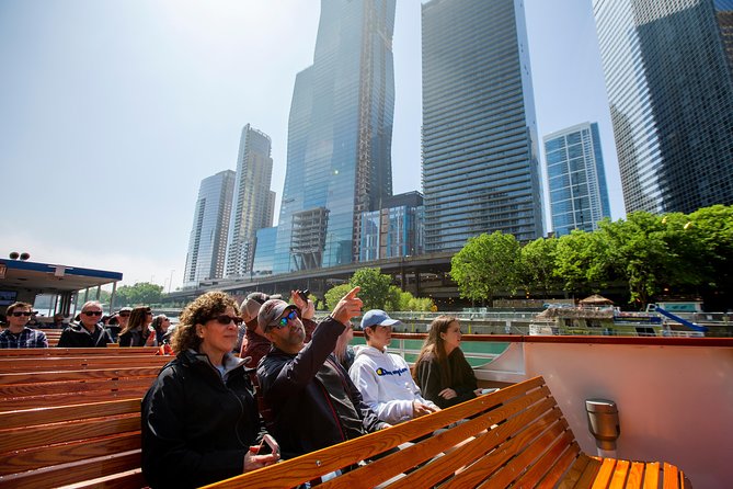 Chicago Architecture River Cruise - Willis Tower and modern riverfront design