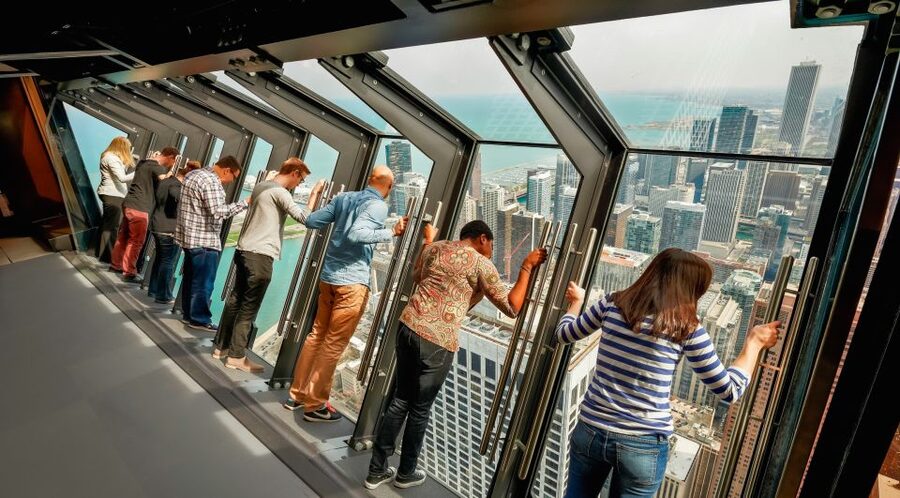 Chicago CityPASS®: Save up to 49% at 5 Top Attractions - Field Museum and Sue the dinosaur